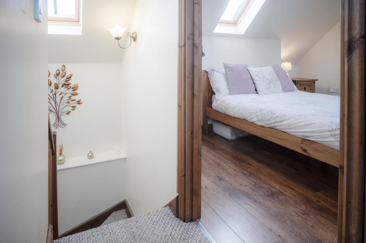 The Old School Cottage Ship Farm - 1 Bedroom - רוסילי מראה חיצוני תמונה